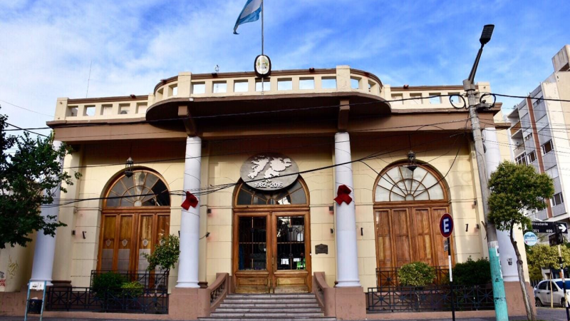 Cesantearon a un empleado municipal por presentar un certificado médico falso