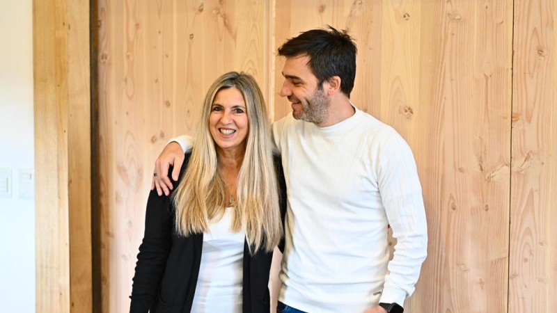 Tras su renuncia, Torres respaldó a Jacqueline Caminoa y destacó su labor