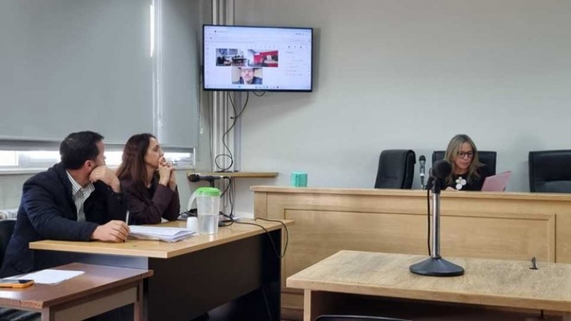 Esquel: acusan a un funcionario municipal de golpear y amenazar de muerte al dueño de una radio