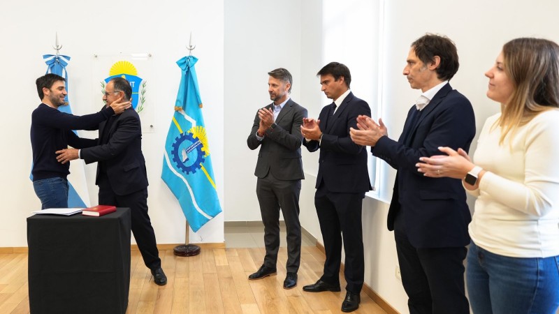 El Gobierno provincial oficializó cambios en el gabinete y puso en funciones a las nuevas autoridades