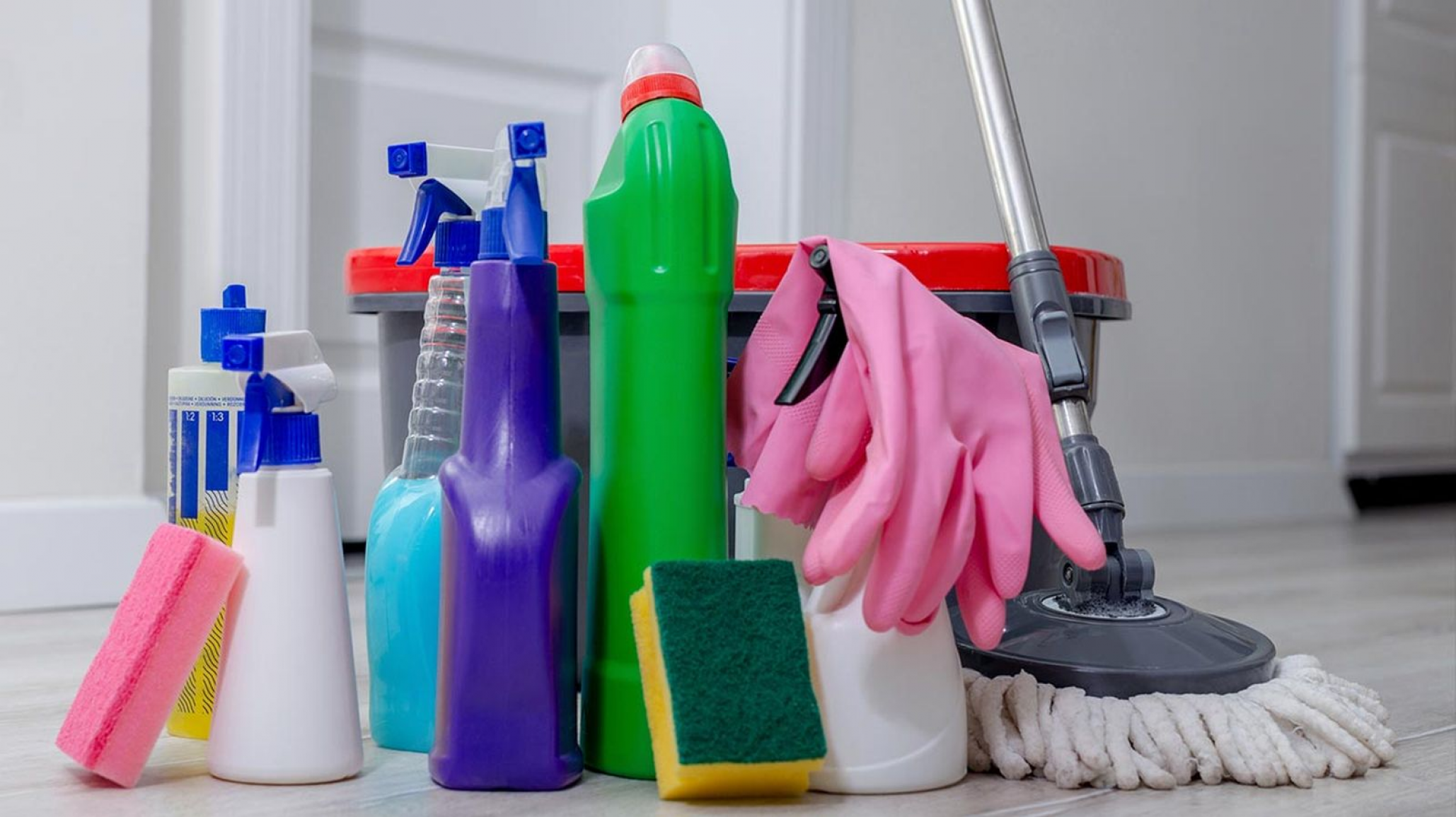 ANMAT prohibió más de 20 productos de limpieza por falta de autorización