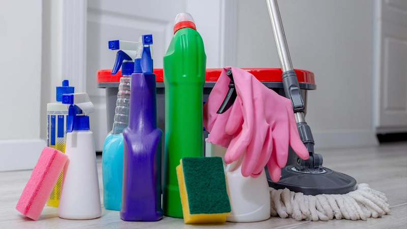 ANMAT prohibió más de 20 productos de limpieza por falta de autorización