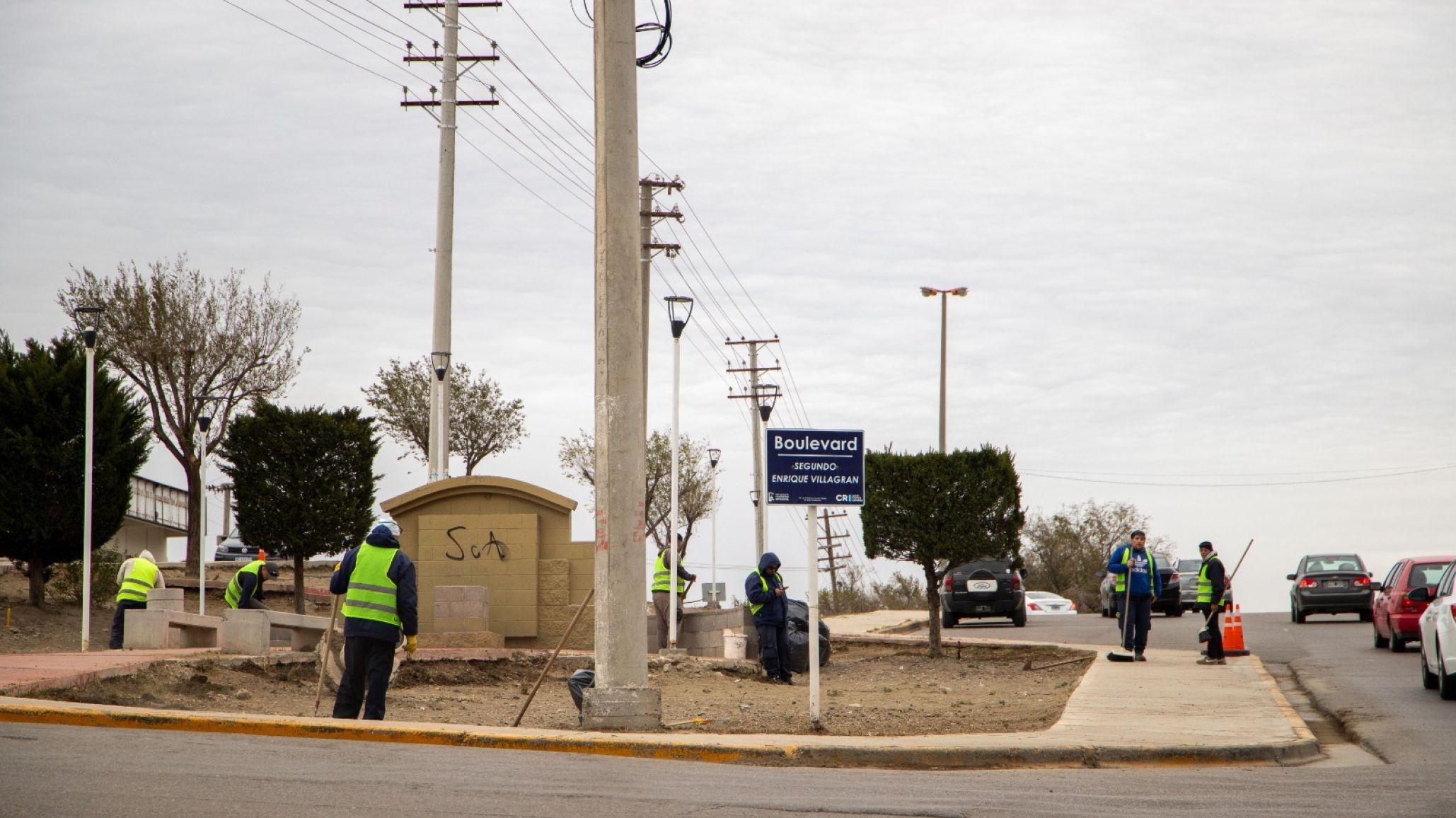 Av. Rivadavia: Intensifican el mantenimiento de los bulevares centrales