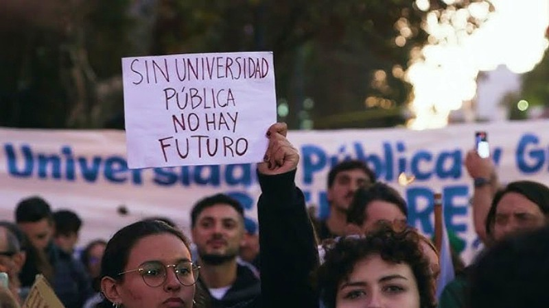 Convocan a marchar en Comodoro para exigir el cumplimiento de la ley de financiamiento educativo