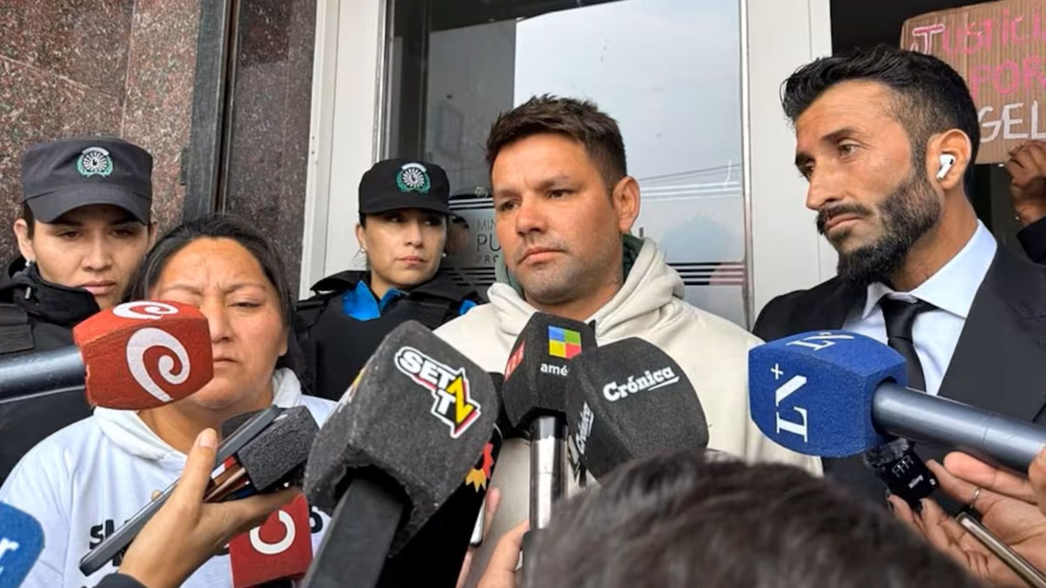 "No nos cambia absolutamente nada": Castillo se refirió al resultado histopatológico