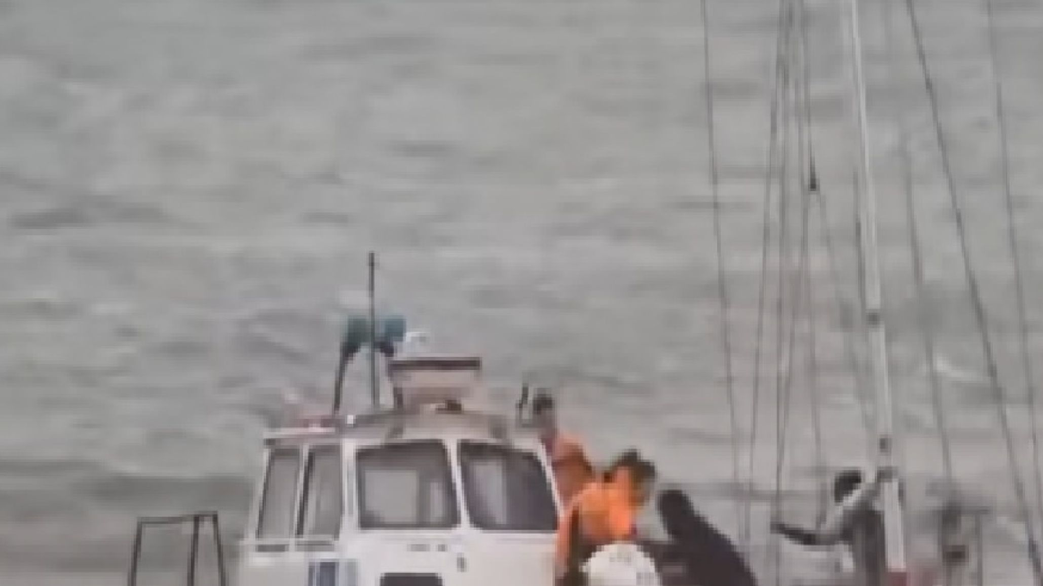 Un héroe en la costanera de Comodoro: un guardavidas fuera de servicio evitó una tragedia