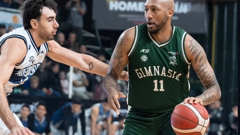 Gimnasia ganó otro duelo caliente y quedó match point en los playoffs