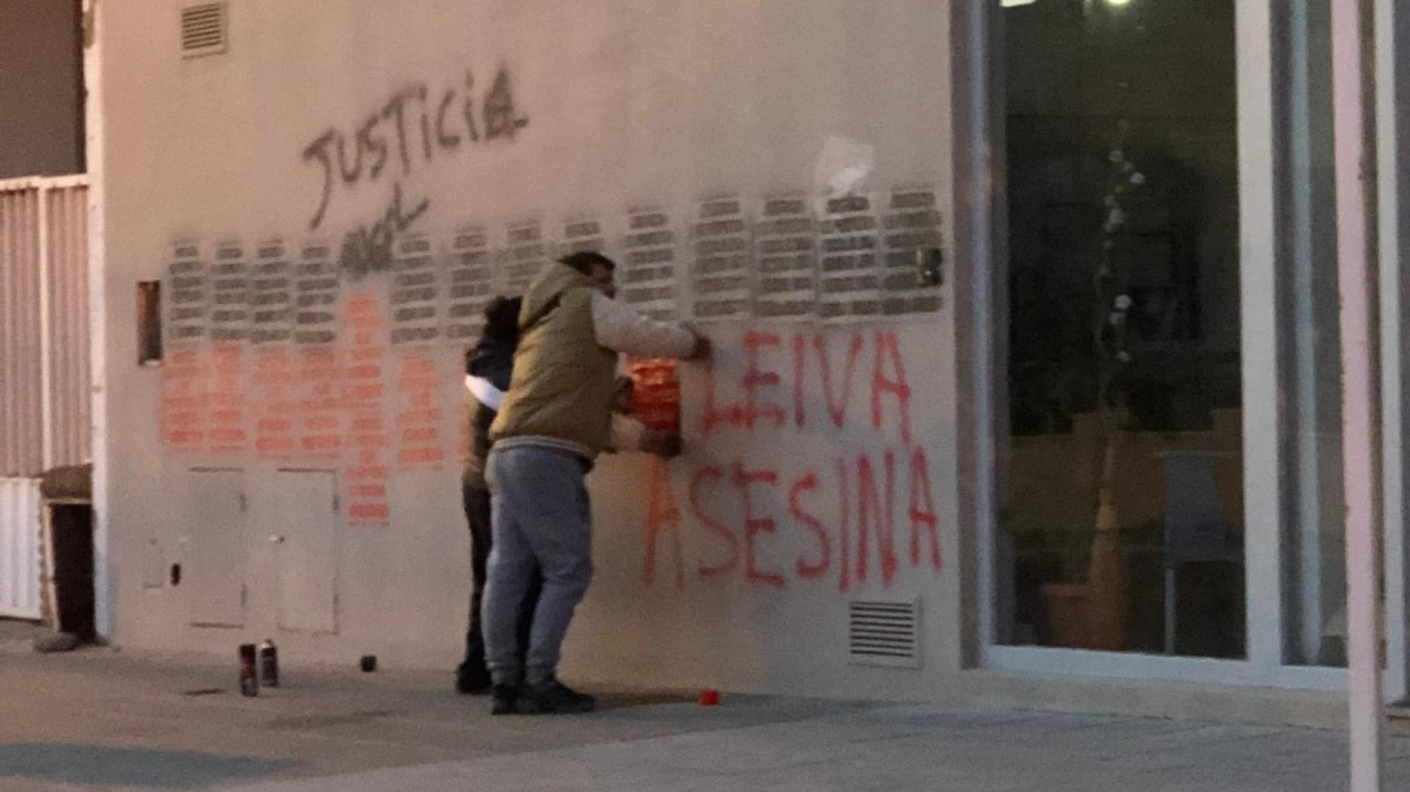 Caso Ángel: encontraron a Luis y Lorena realizando pintadas en el Servicio de Protección e intervino la policía