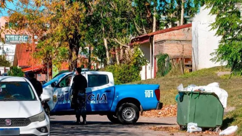 Encontraron un feto de seis meses dentro de un contenedor de basura en Entre Ríos