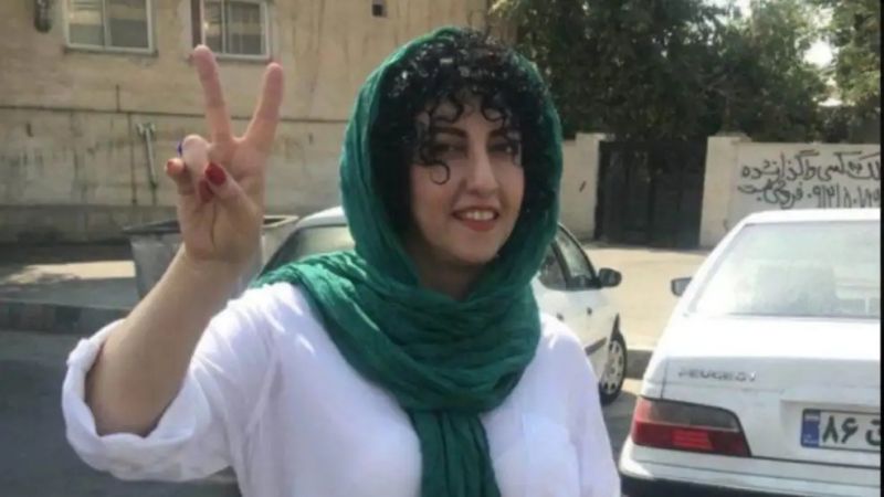 Más de 110 premios Nobel exigieron la liberación de la activista iraní Narges Mohammadi por el grave deterioro de su salud