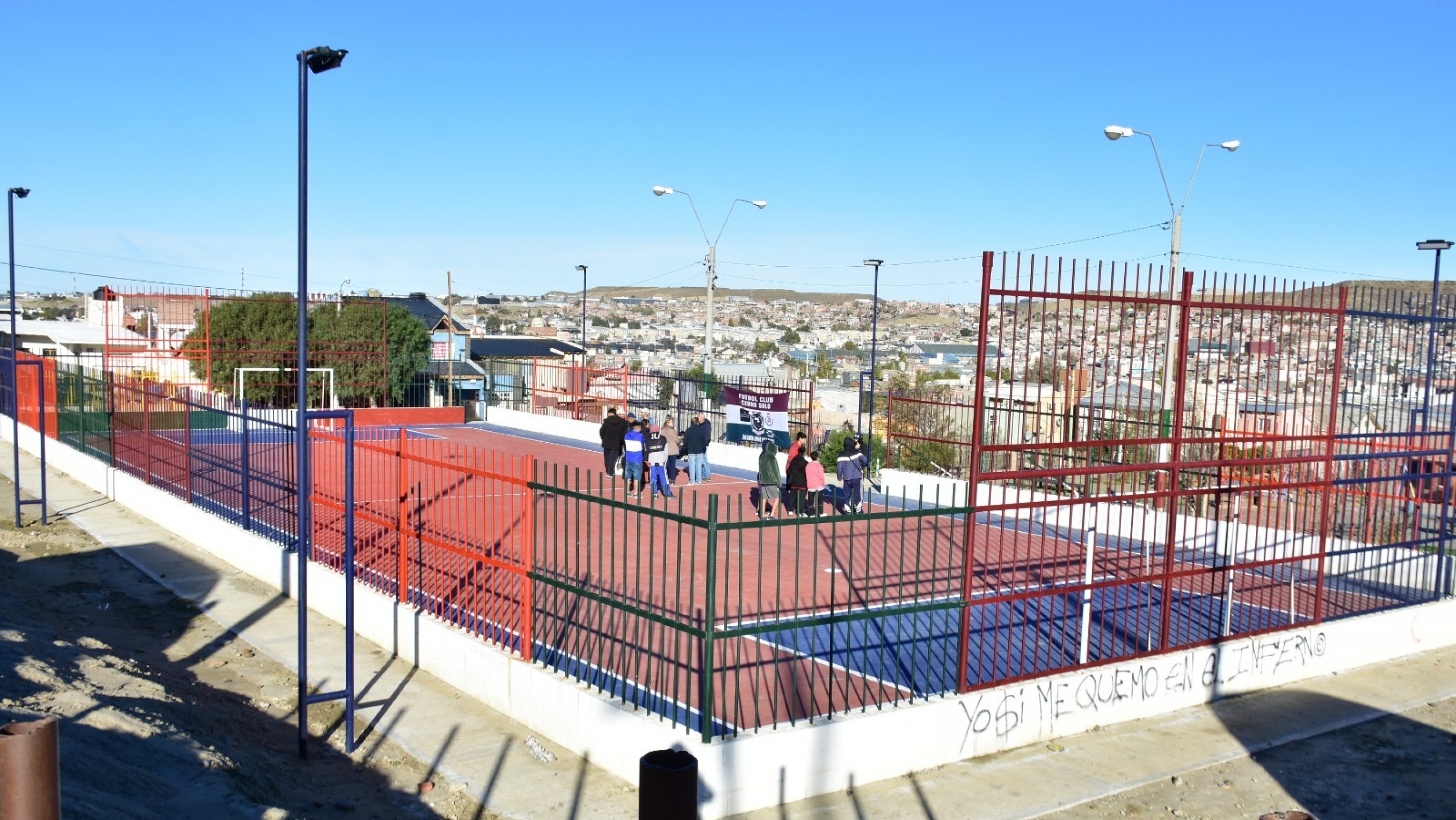 Reacondicionaron el playón deportivo del barrio Cerro Solo