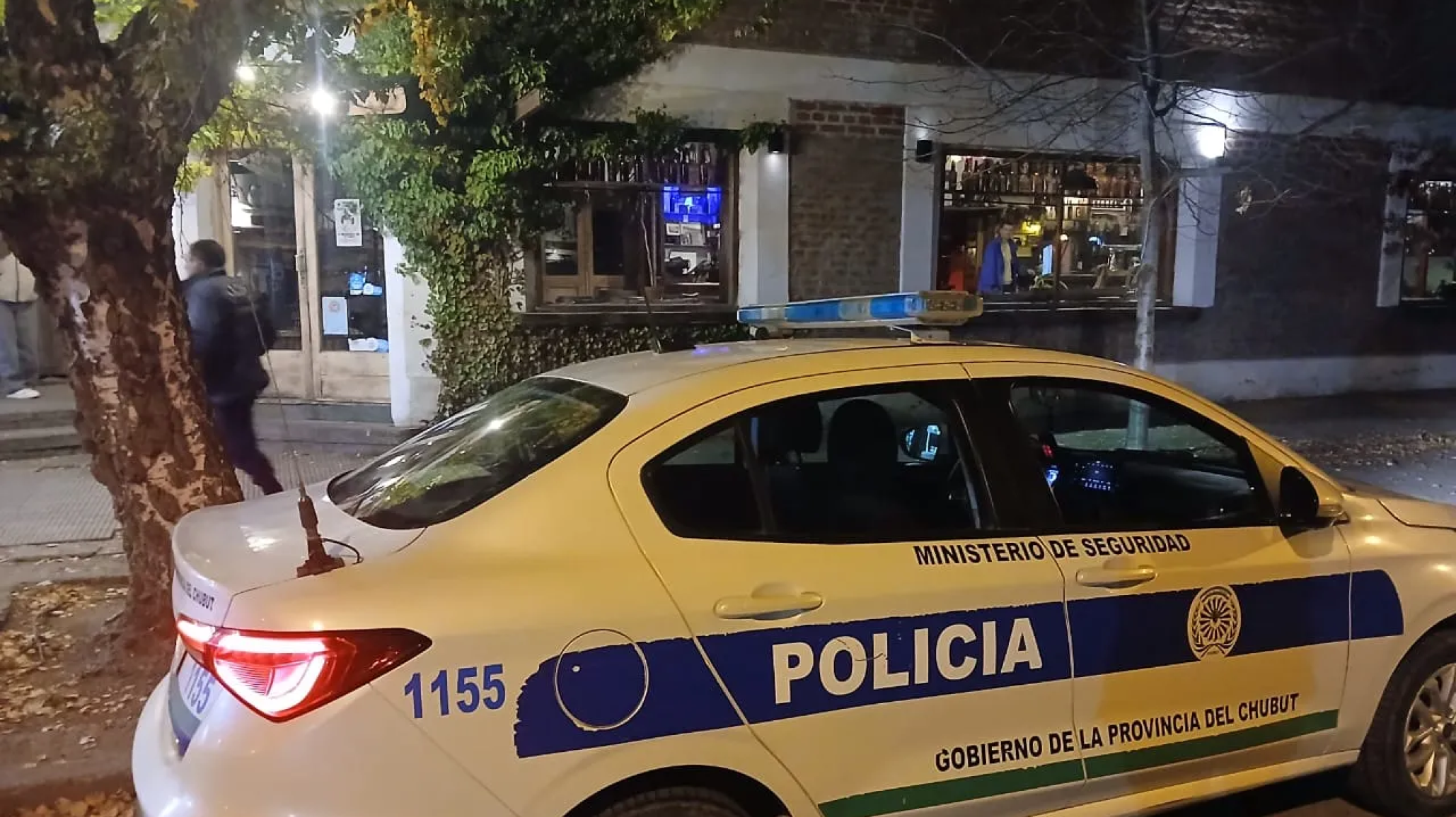 Horror: denunciaron a un hombre por masturbarse frente a empleadas de un bar