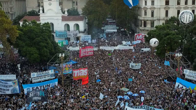 La Universidad es esa argentinidad al palo