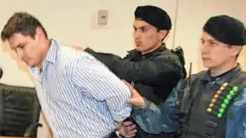 El asesino del policía Néstor Adrián Manquepán busca salidas laborales y su madre lanzó una dura frase: "Yo sigo llevando flores al cementerio"