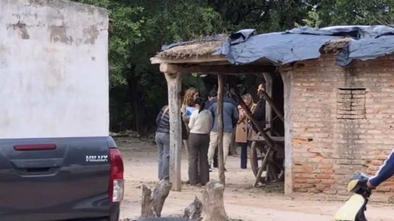 Hambre, cadenas y cámaras: se conocieron detalles del rescate de 9 hermanos en Santiago del Estero