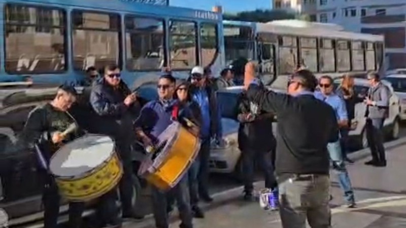 Trabajadores del transporte pidieron garantizar la continuidad laboral en Patagonia Argentina