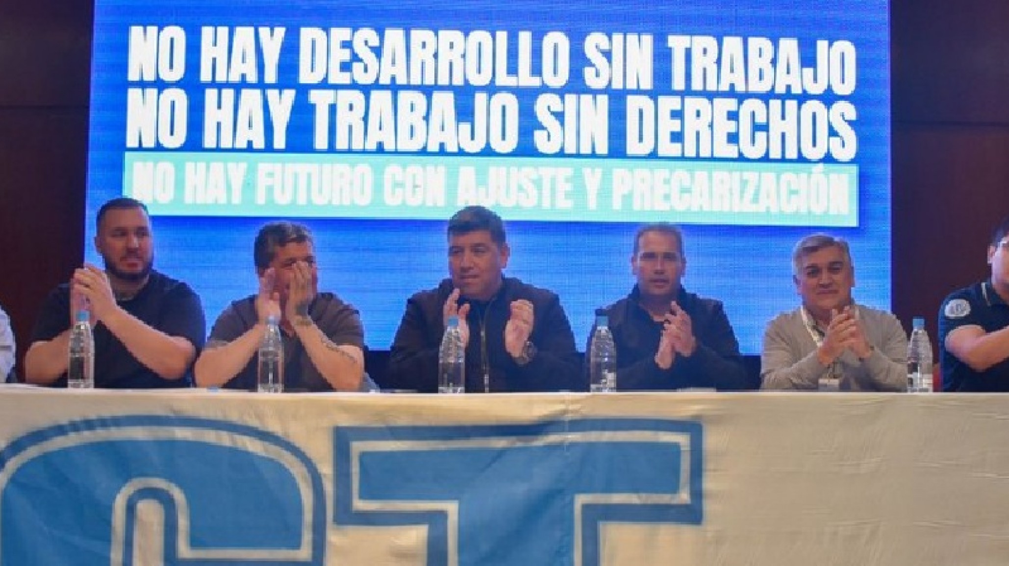 La CGT unificó a la Patagonia en Comodoro y lanzó un fuerte rechazo al rumbo económico nacional