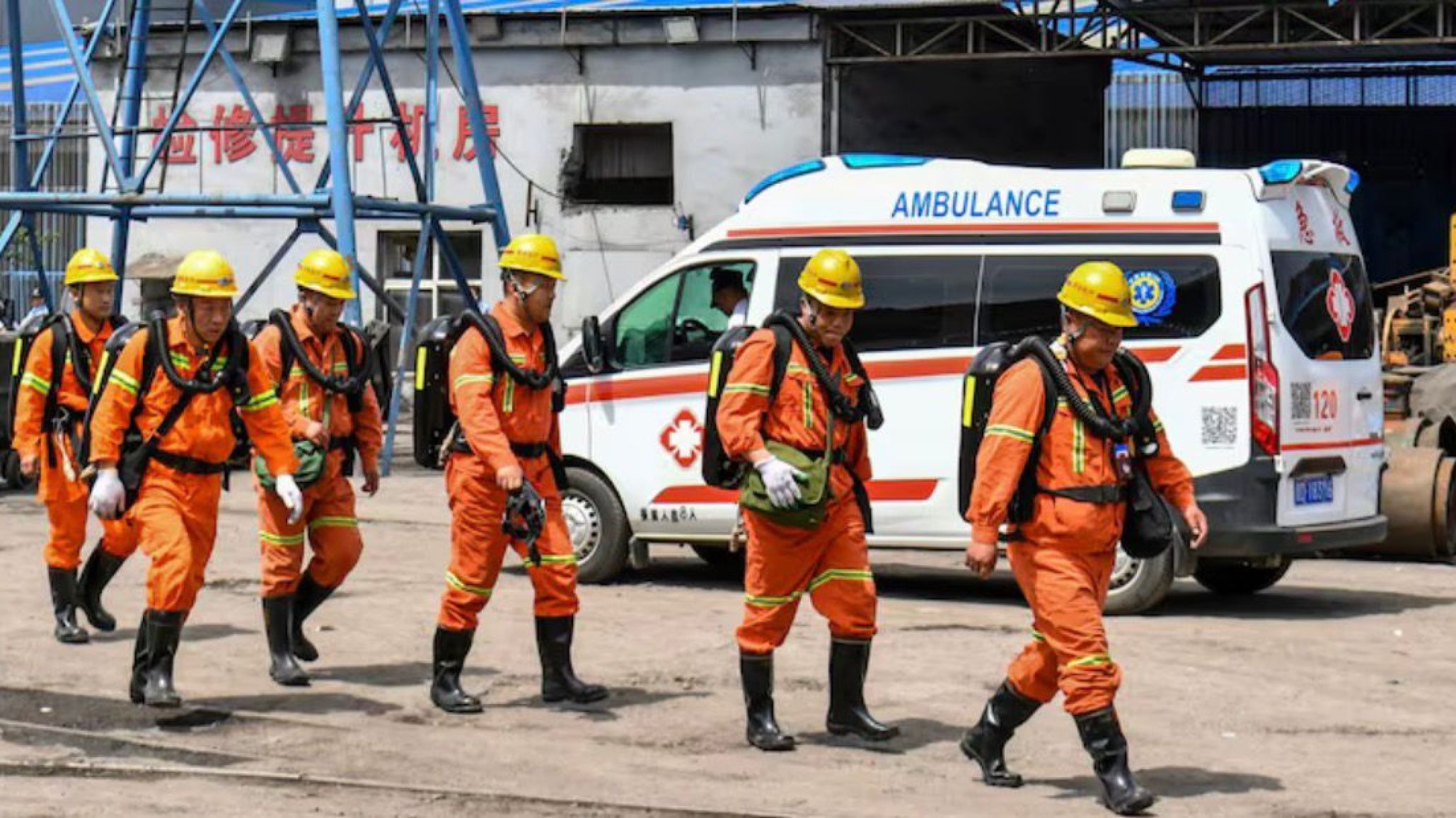 Una explosión en una mina de carbón dejó al menos 82 muertos y varios desaparecidos