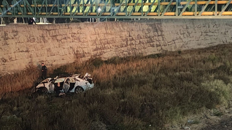 Mendoza: Murió en un accidente y le robaron antes de que llegue la ambulancia