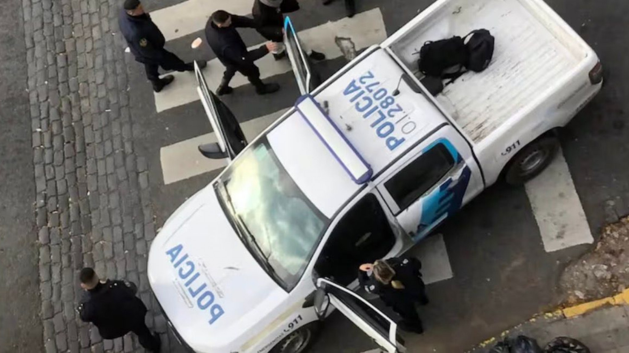 Confundió al amigo de su hermana con un ladrón y le disparó dos veces