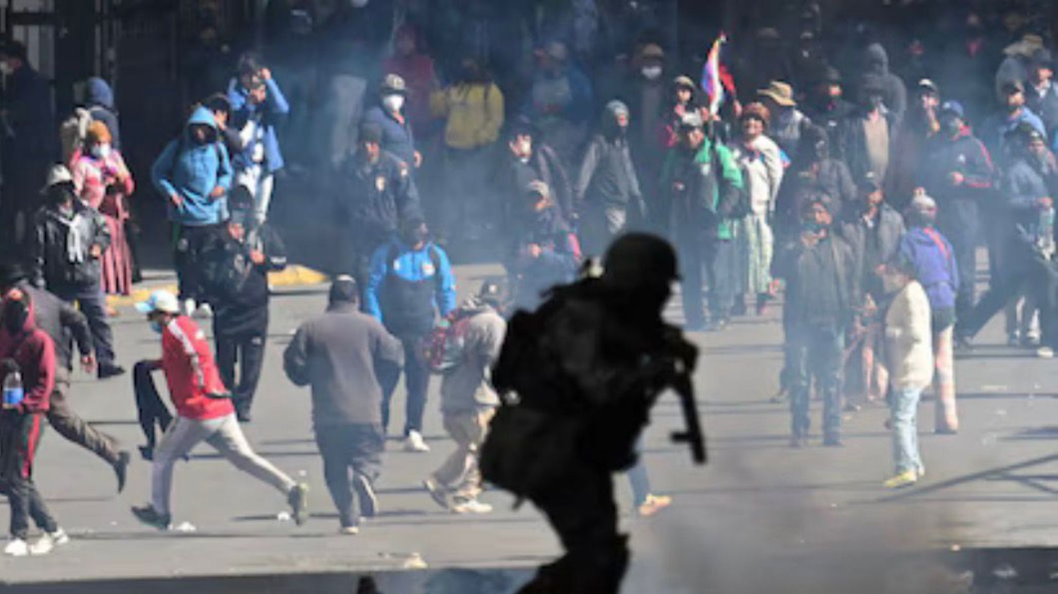 Bolivia enfrenta pérdidas millonarias y desabastecimiento por los bloqueos