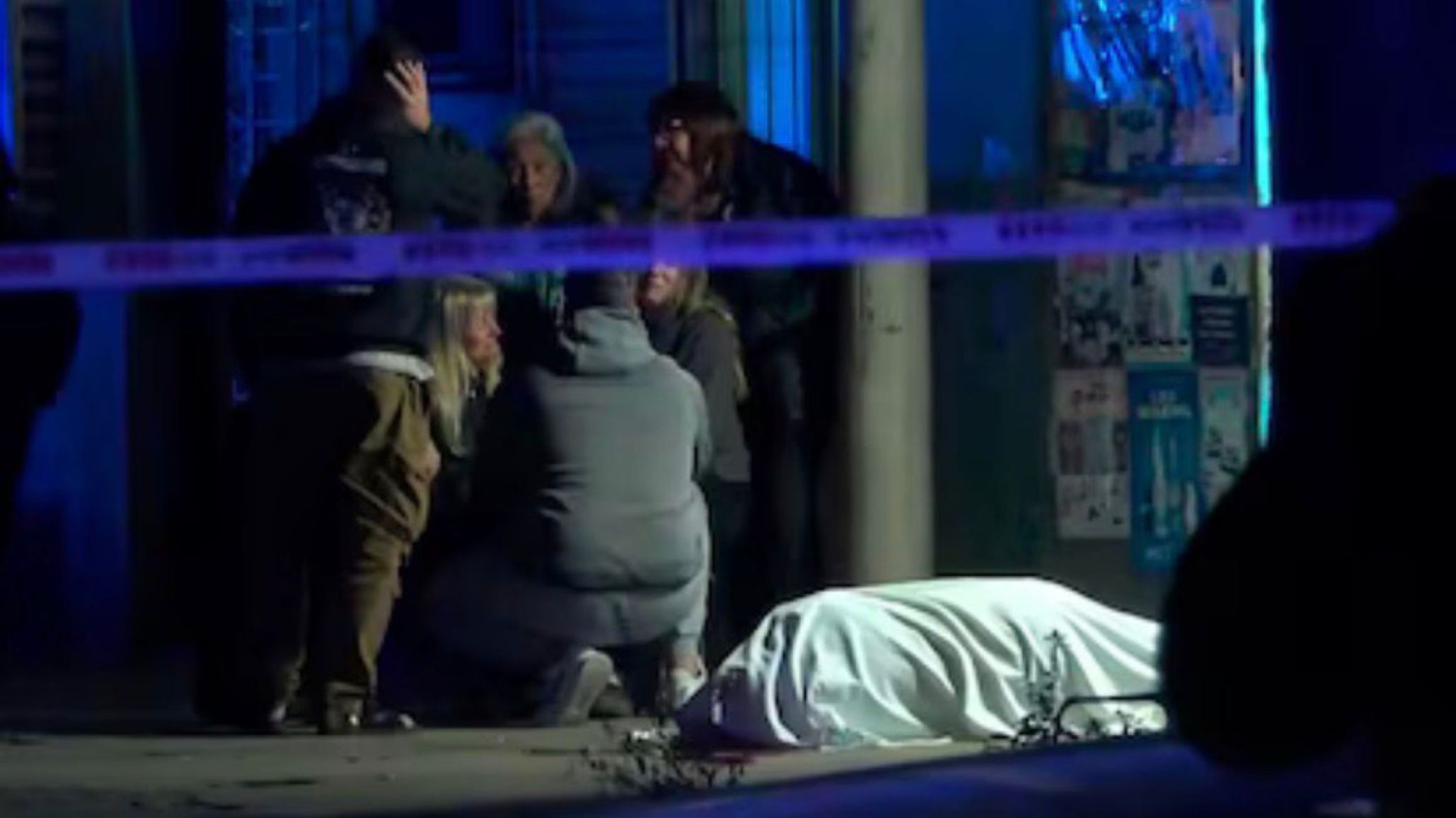 Atacaron a tiros un supermercado en Rosario y mataron a un hombre de 81 años