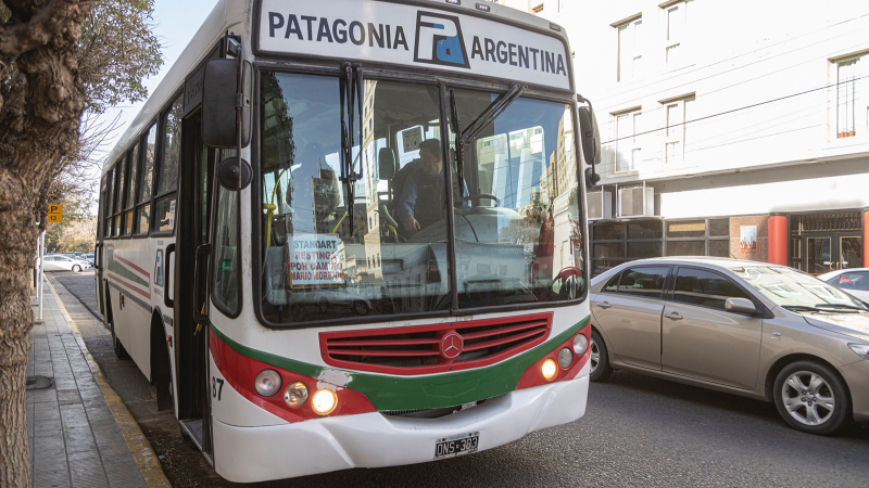 Comodoro: una medida cautelar garantizaría colectivos el lunes