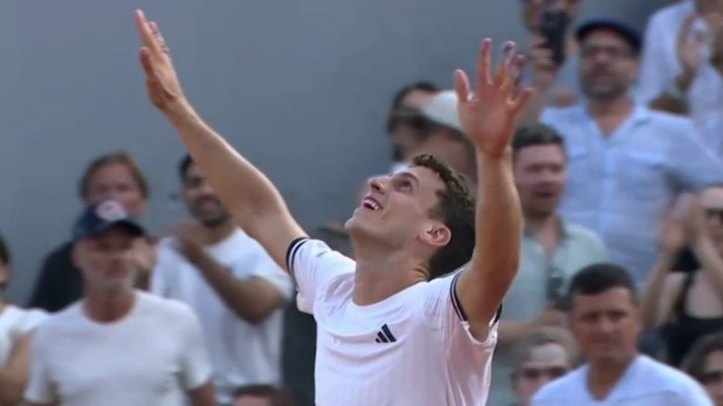 Argentina sigue viva en Roland Garros: Juan Manuel Cerúndolo ganó el partido más largo y se metió en octavos por primera vez