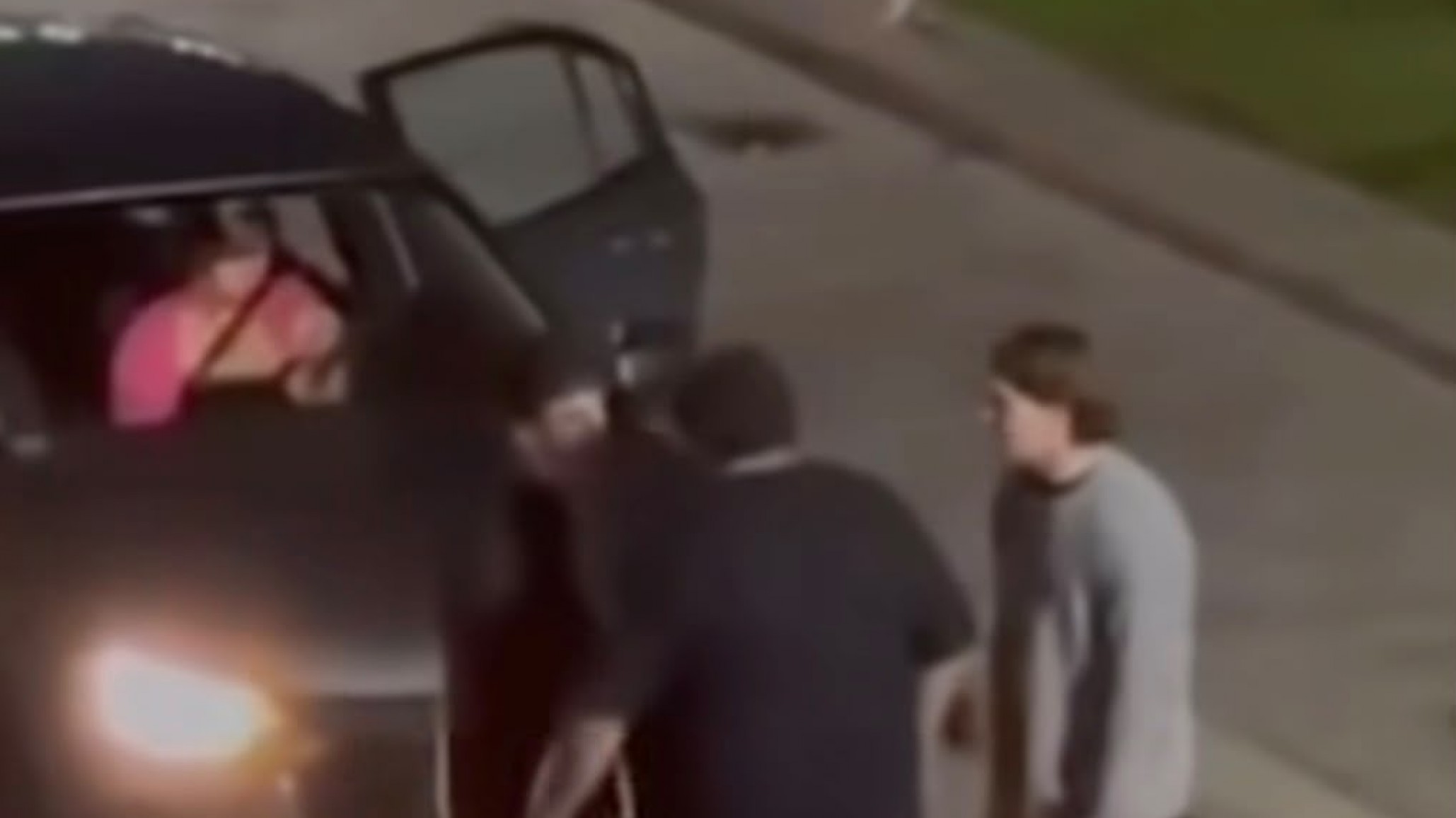 Una pelea a la salida de los boliches casi termina en tragedia