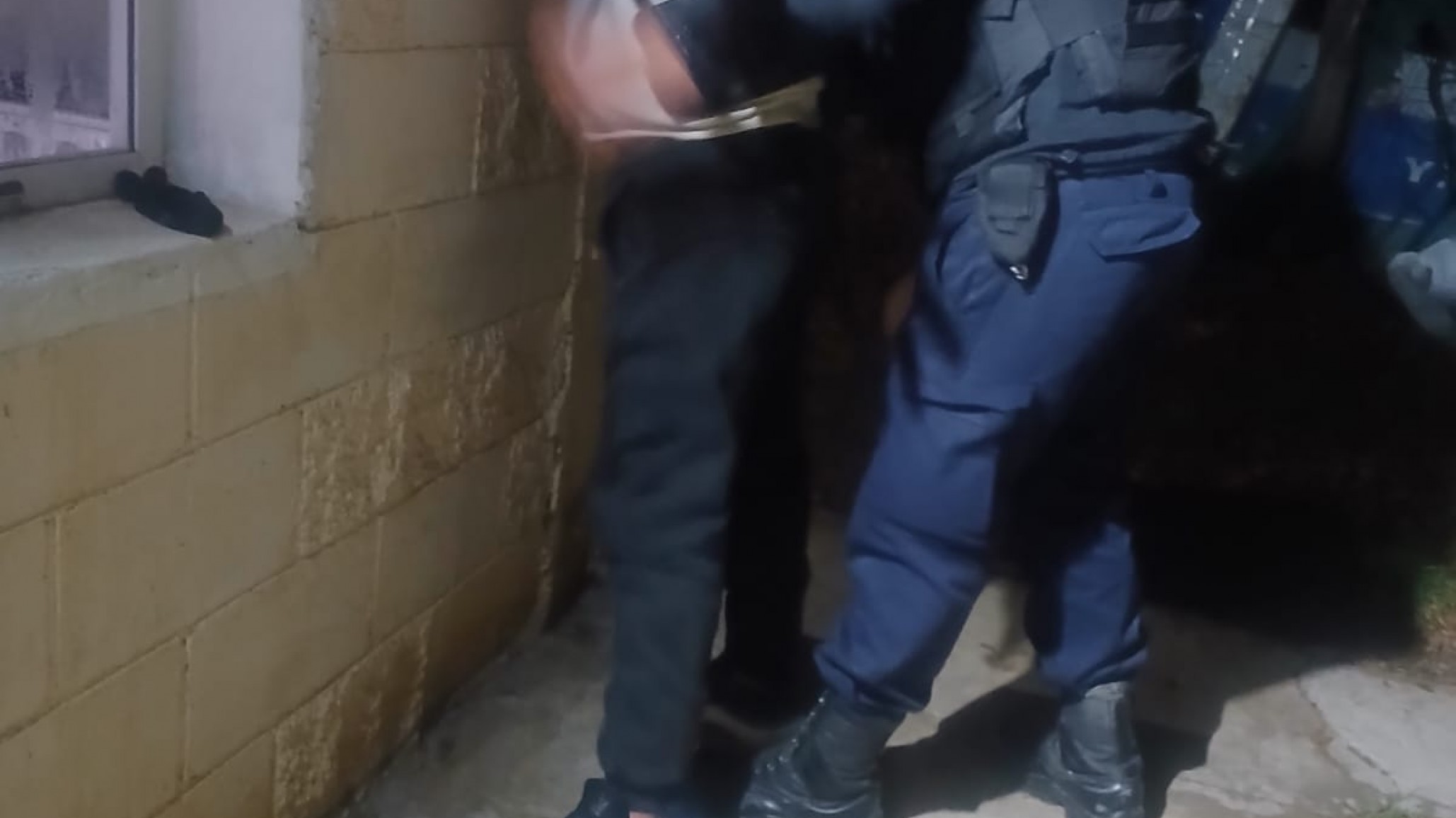 Violencia familiar en Comodoro: detuvieron a un hombre acusado de impedirle salir de su casa a su pareja