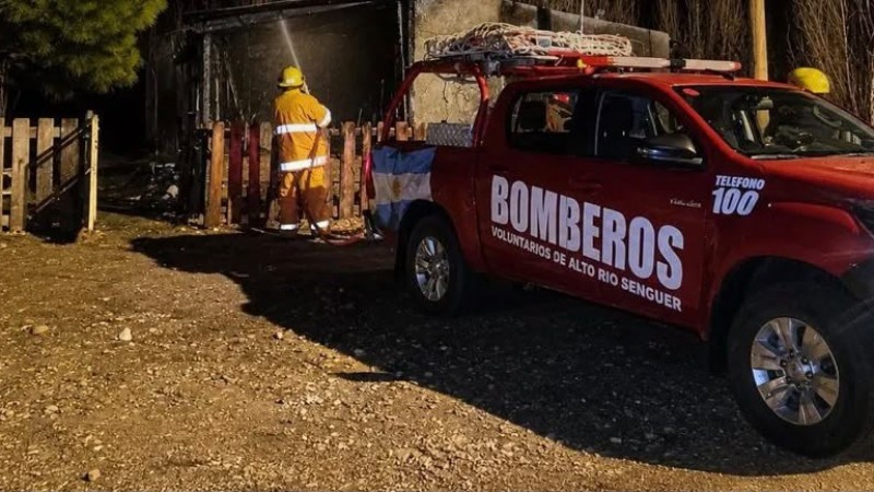Alto Río Senguer: investigan a un ex empleado municipal por el incendio de la casa del abuelo del intendente