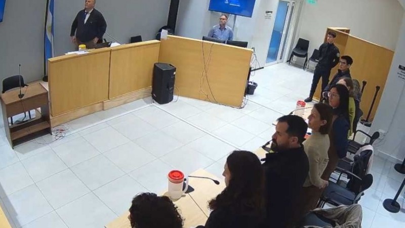 "Pediremos un nuevo juicio para que se haga justicia por la víctima": no hubo veredicto en una causa por abuso sexual