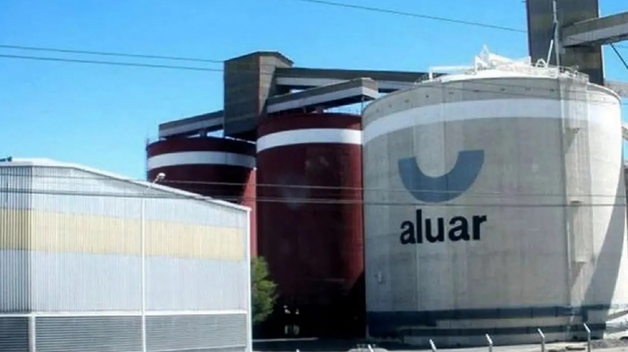 Aluar acelera su reconversión eólica mientras el Grupo Neuss acecha la represa Futaleufú