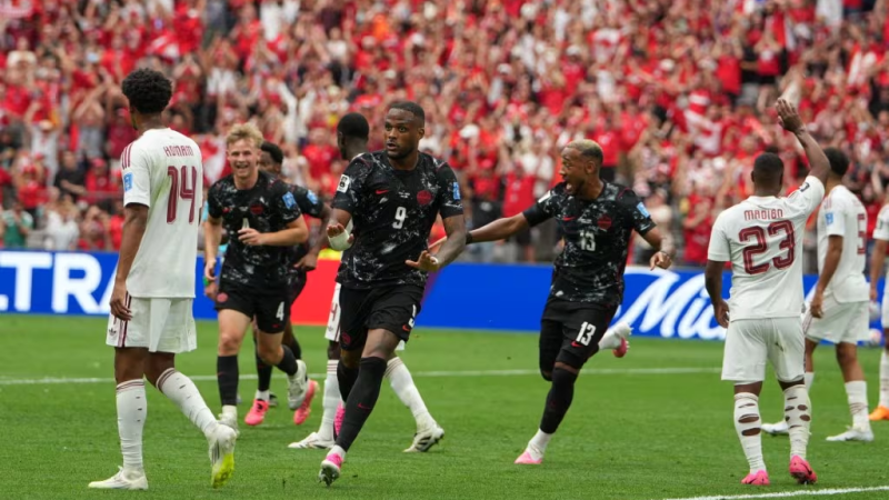 Canadá, una buena y una mala: goleada a Qatar y terrible fractura de Koné