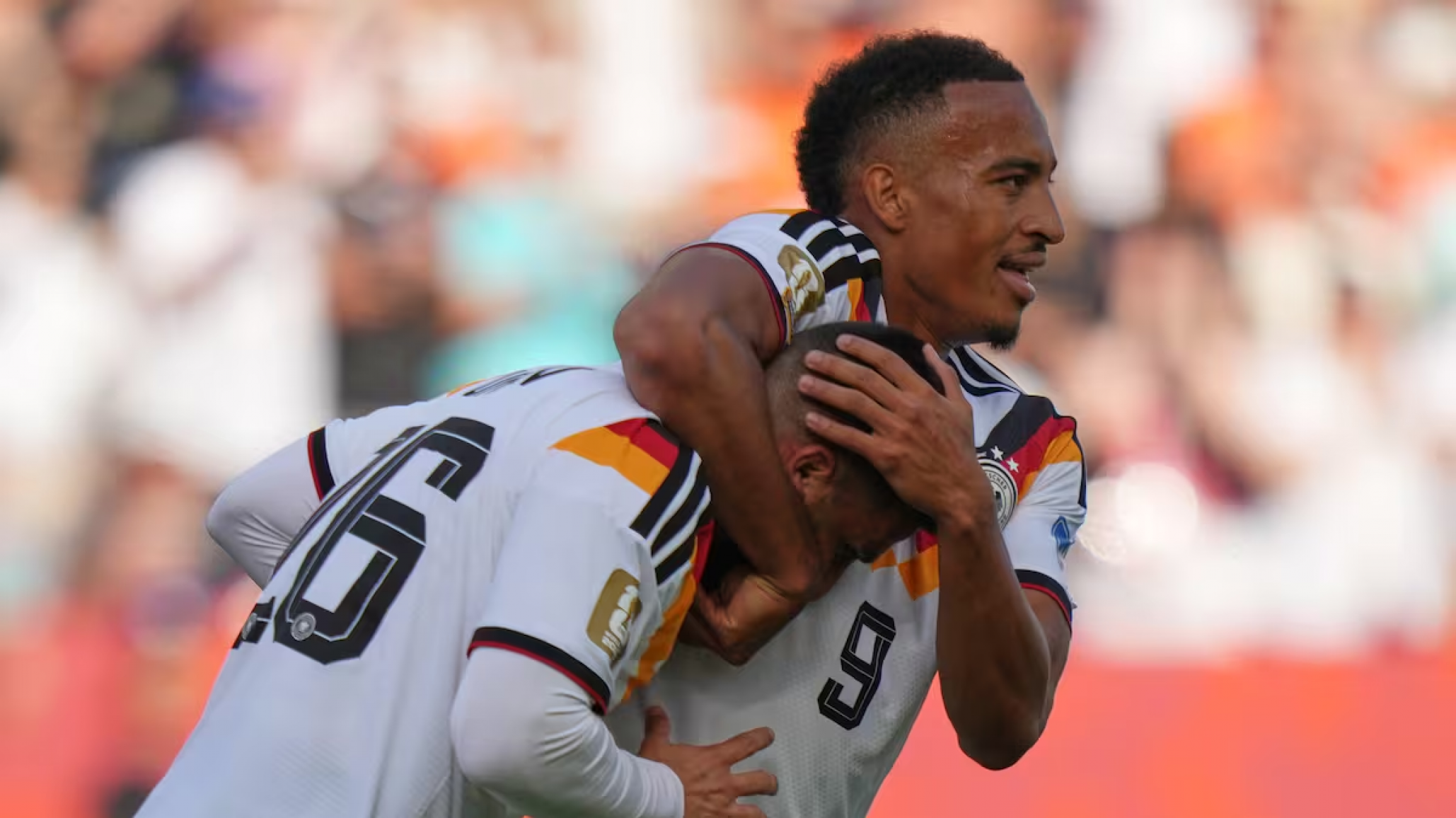 Alemania remontó el partido ante Costa de Marfil y avanzó de ronda