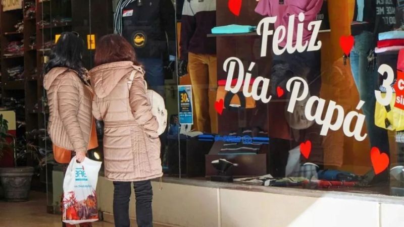 Día del Padre 2026: las ventas cayeron y el consumo sigue en retroceso en Argentina