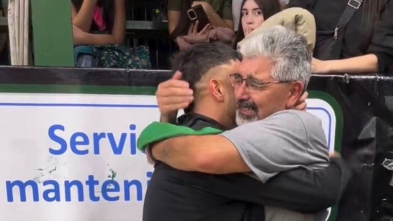 No todo fue básquet: el abrazo entre un hijo y su papá que emocionó en Comodoro