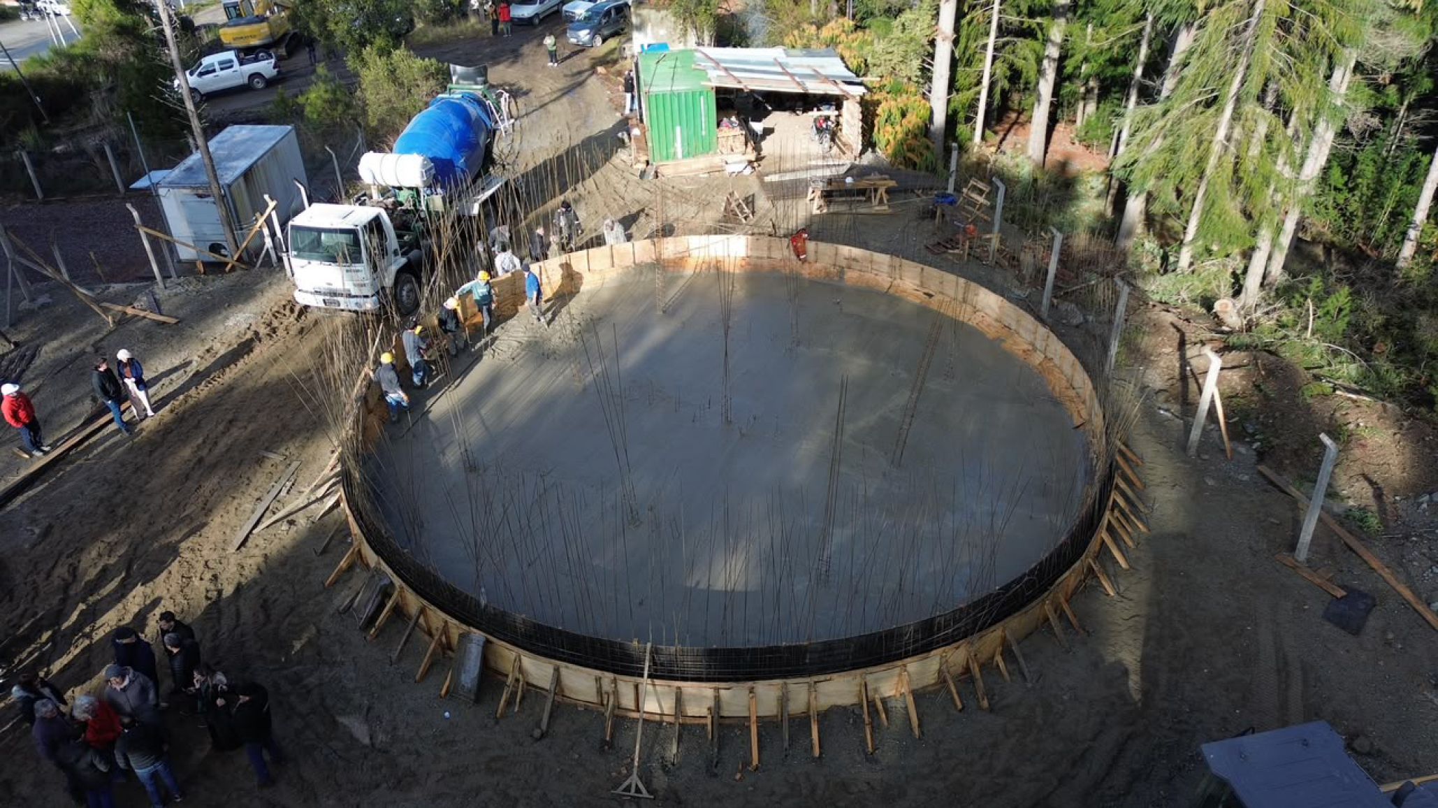 Lago Puelo: Impulsan obras estratégicas por más de $3.700 millones para fortalecer servicios, turismo y seguridad vial