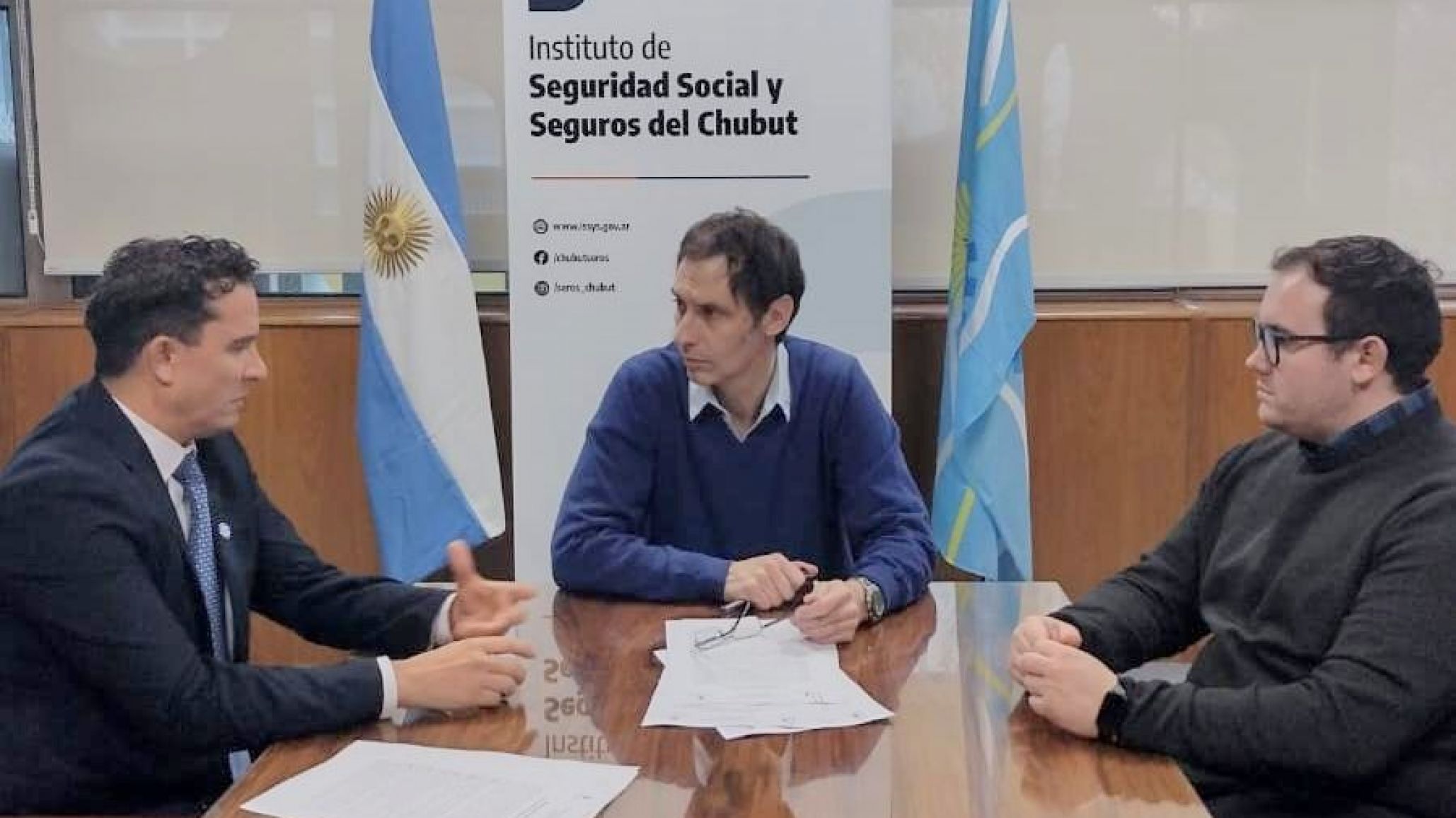 El ISSyS y la Facultad de Ciencias Jurídicas de la Universidad de la Patagonia firmaron un convenio de cooperación