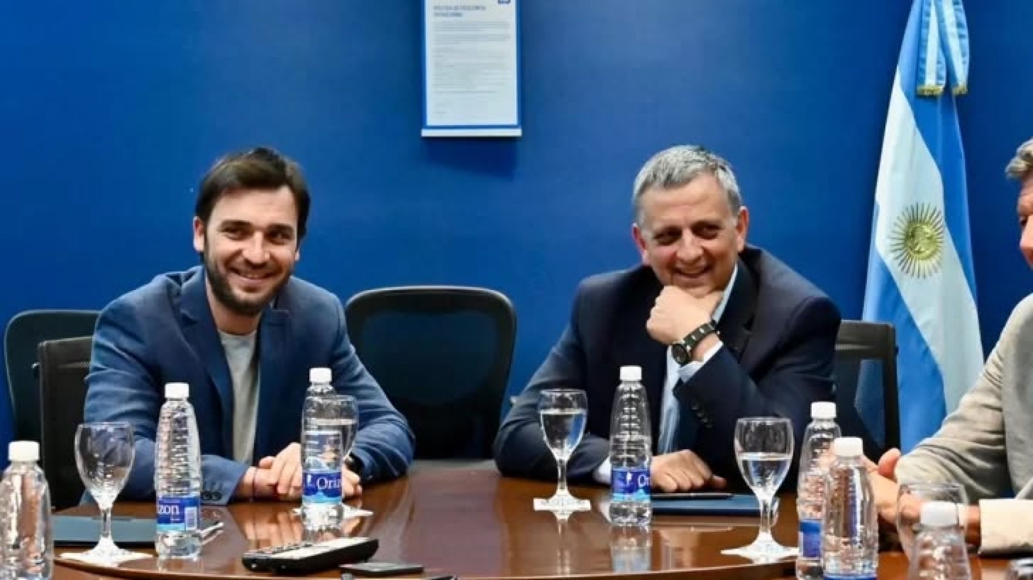 Ruido Político: Nos siguen pegando bajo