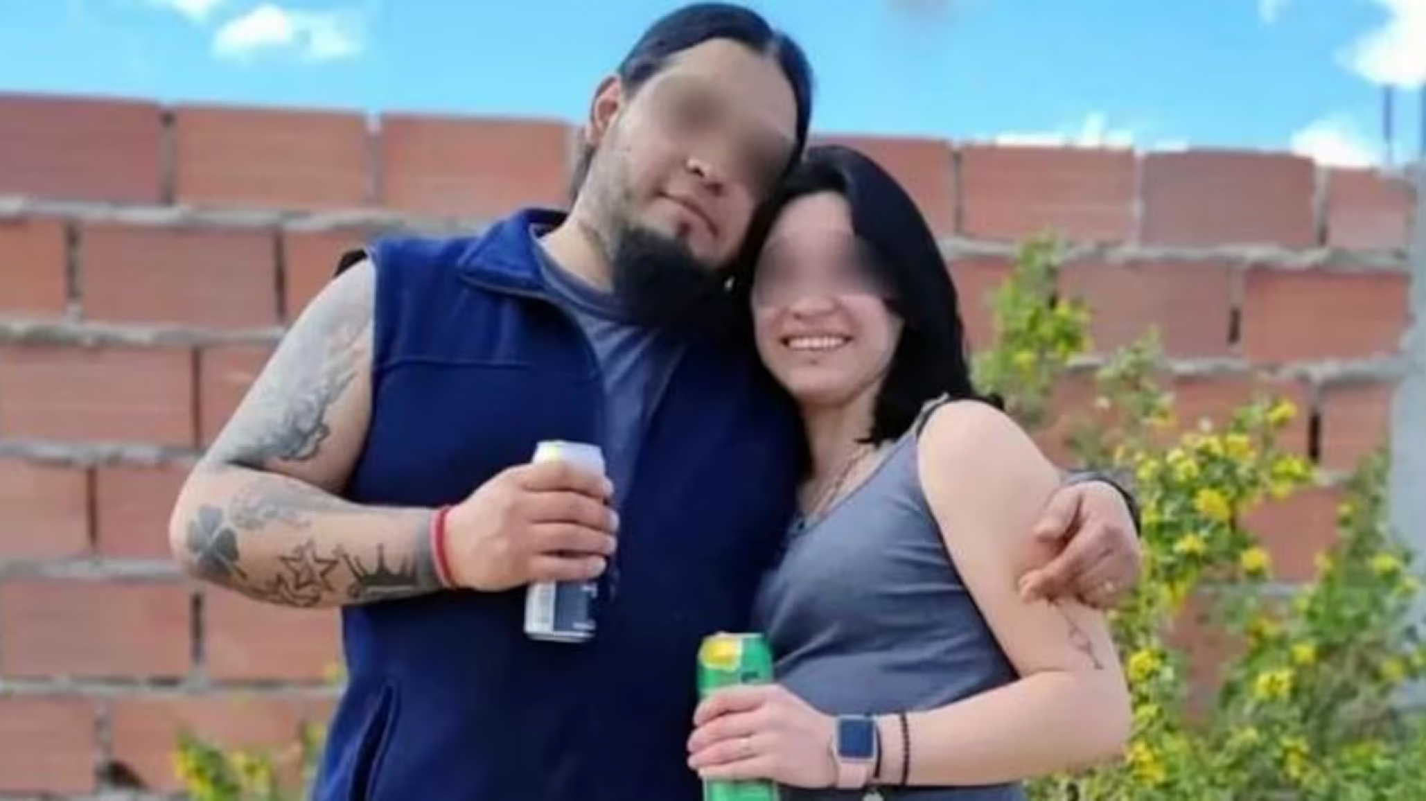 Horror en Pico Truncado: la madre acusada de maltratar a sus hijos seguirá con prisión domiciliaria por falta de espacio en la comisaría