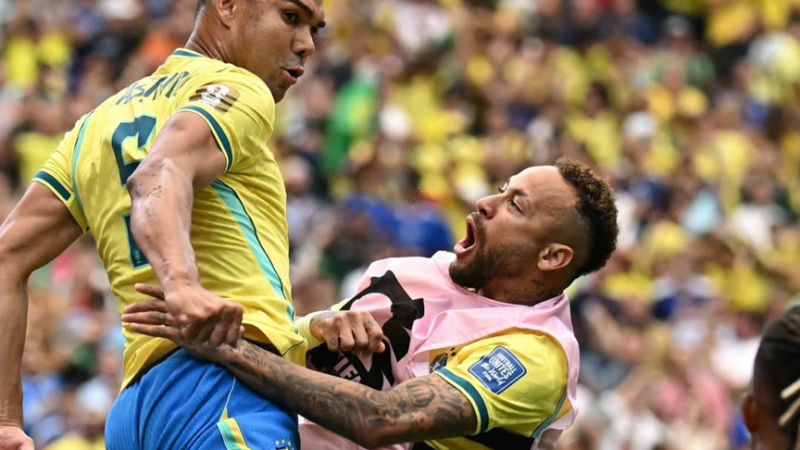 Brasil sufrió pero lo ganó en el descuento: 2-1 a Japón y pase a Octavos