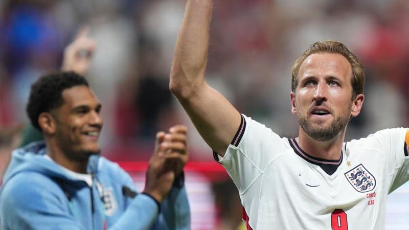Inglaterra sufrió frente a Congo, pero lo dio vuelta con el poder goleador de Harry Kane y va contra México