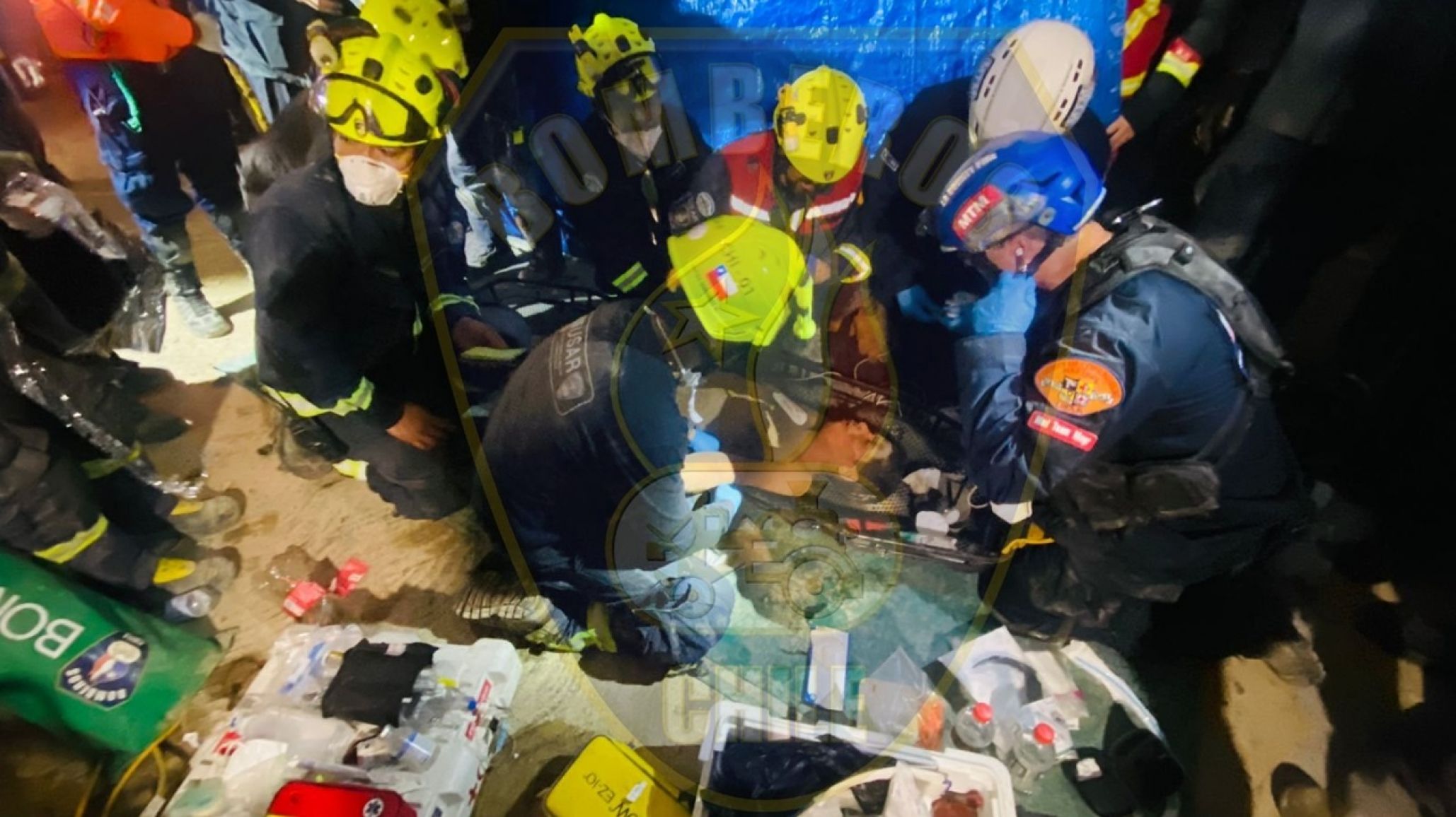 Un milagro en Venezuela: rescataron a un vigilador que sobrevivió 8 días atrapado bajo las ruinas de su garita