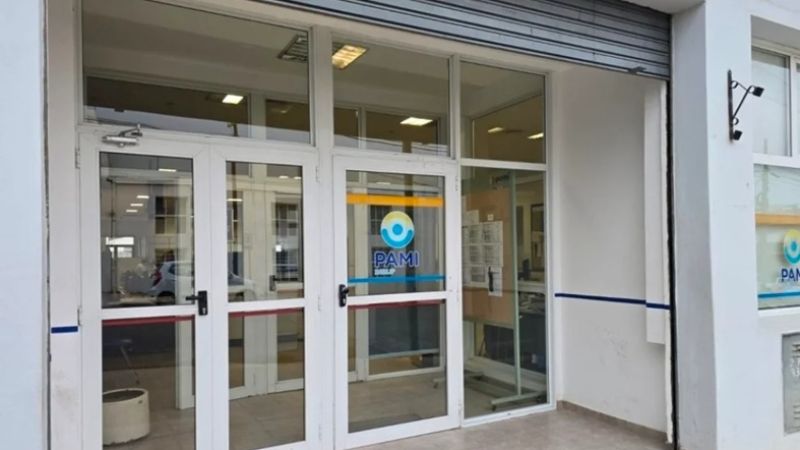 Denuncian que el PAMI de Comodoro lleva casi un mes sin calefacción en plena ola polar