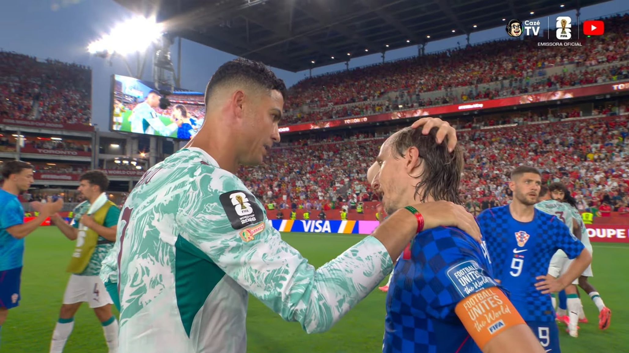 En un partido para el infarto, Croacia se lo empató a Portugal en la última jugada pero cobraron off side y pasó Cristiano