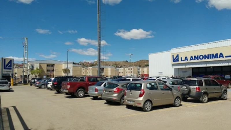 Comodoro: Revocaron el fallo de una jueza y reabren la causa de un insólito robo en la Av. Chile