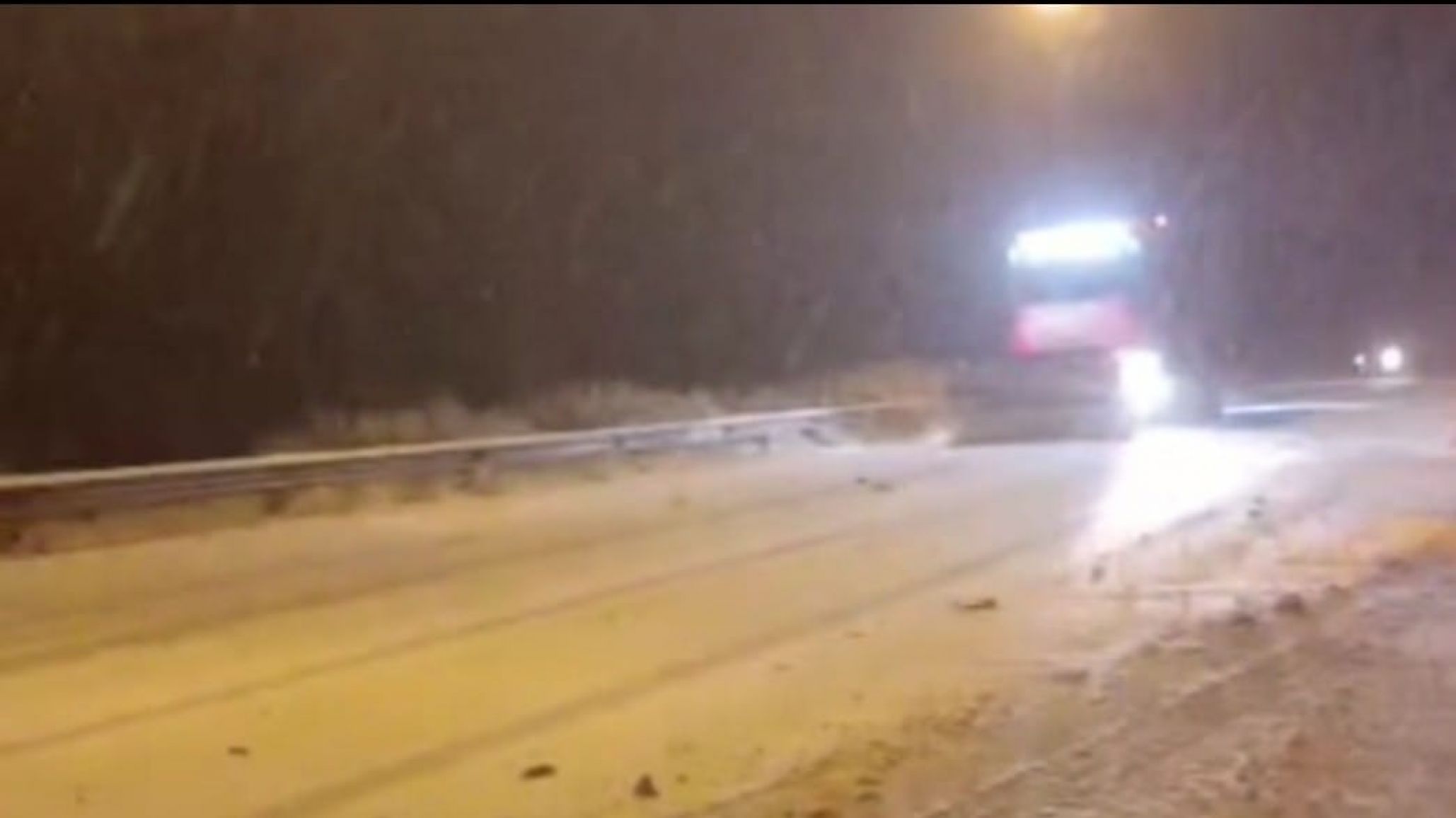 Alerta por las rutas de Chubut: advierten por nieve, hielo y viento blanco en la Ruta 40
