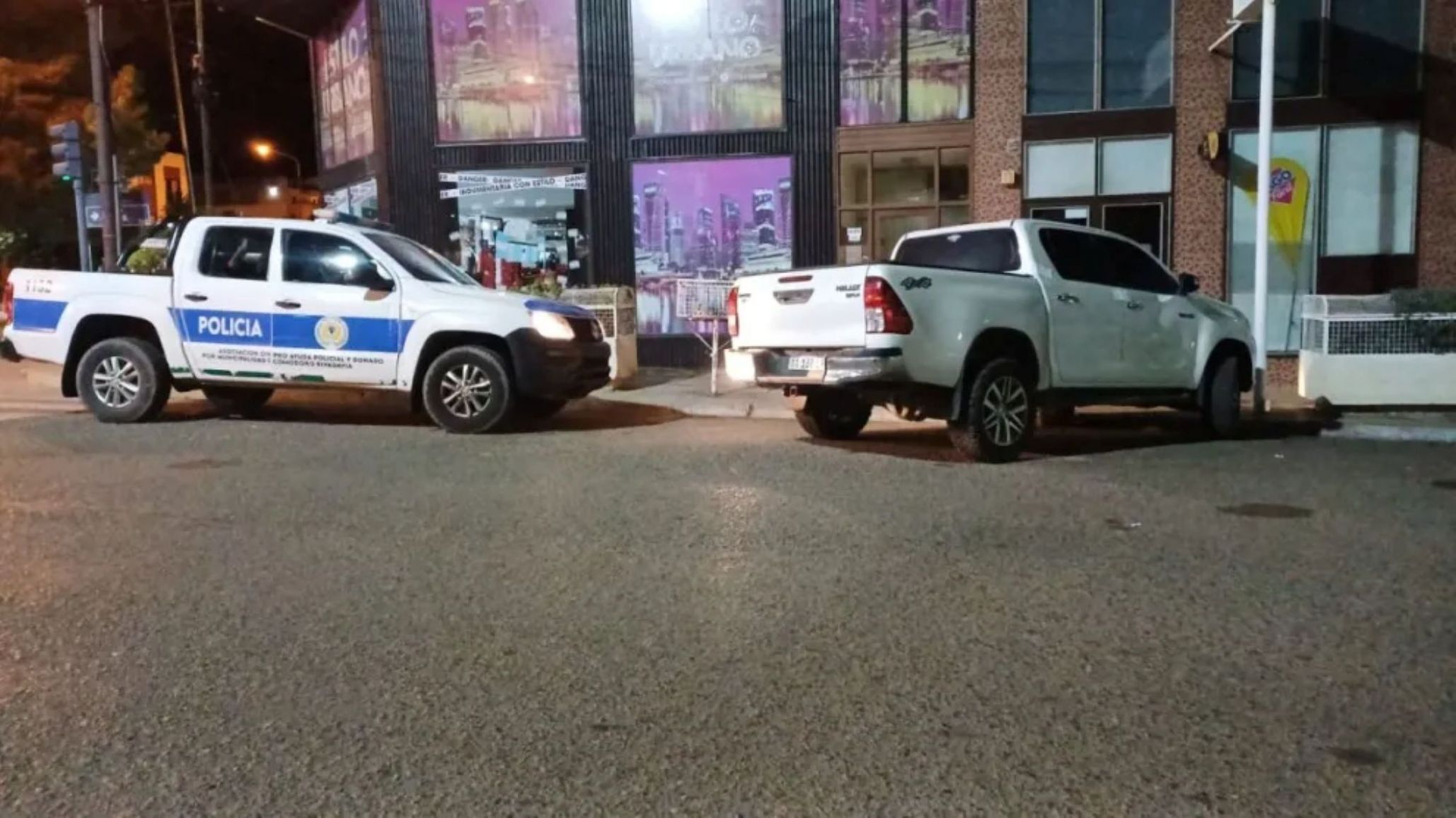 Comodoro Rivadavia: pelea a la salida de un boliche terminó con amenazas con arma y una camioneta secuestrada