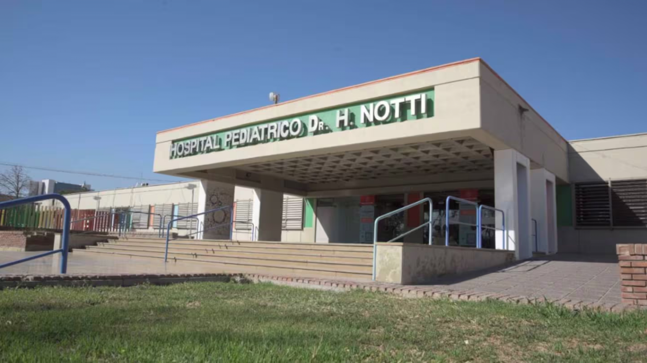 Una nena de 5 años sufrió graves quemaduras tras prenderse fuego el pelo mientras jugaba cerca de una estufa